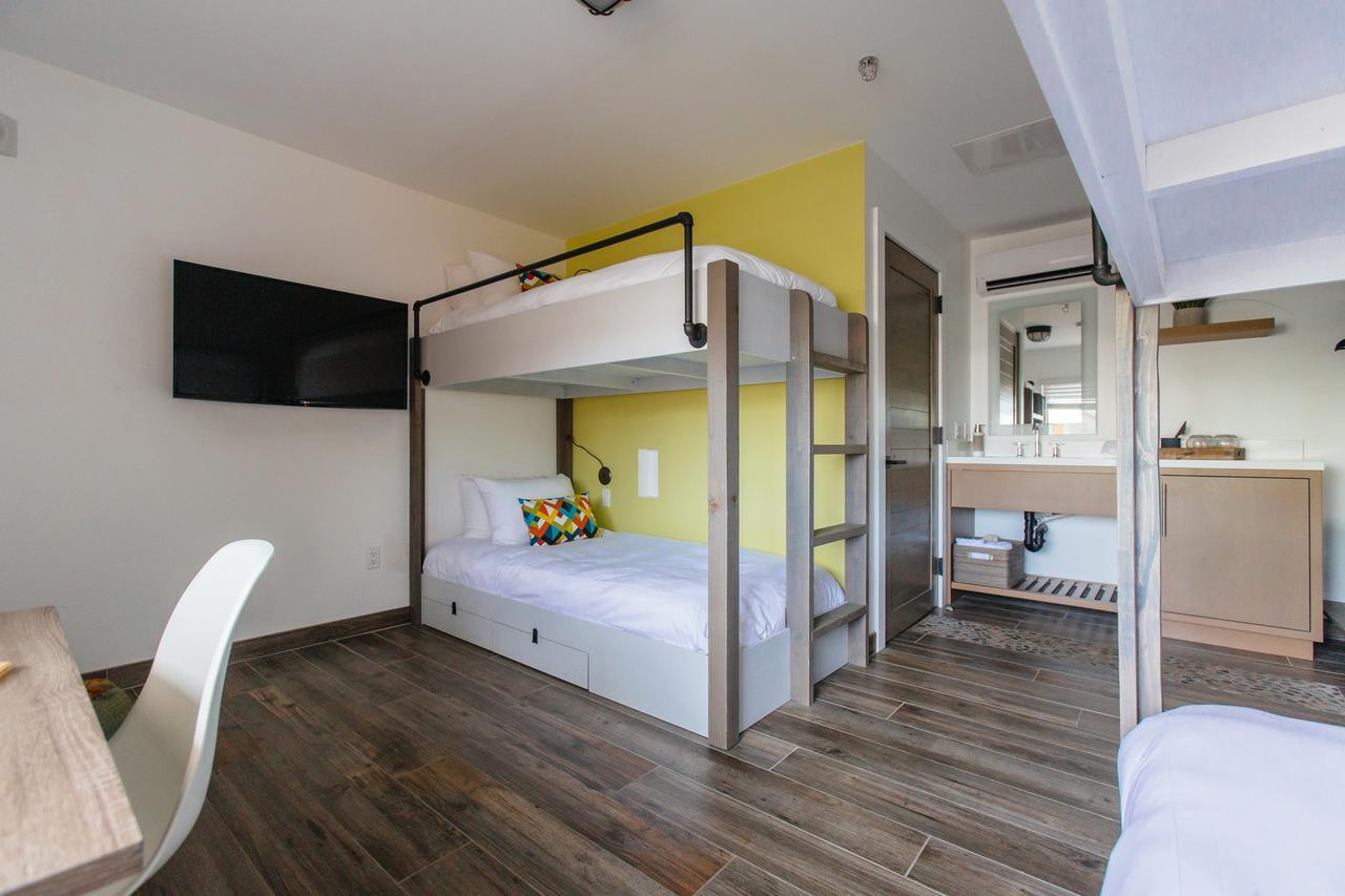 Surfhouse Motel Енсинитас Екстериор снимка